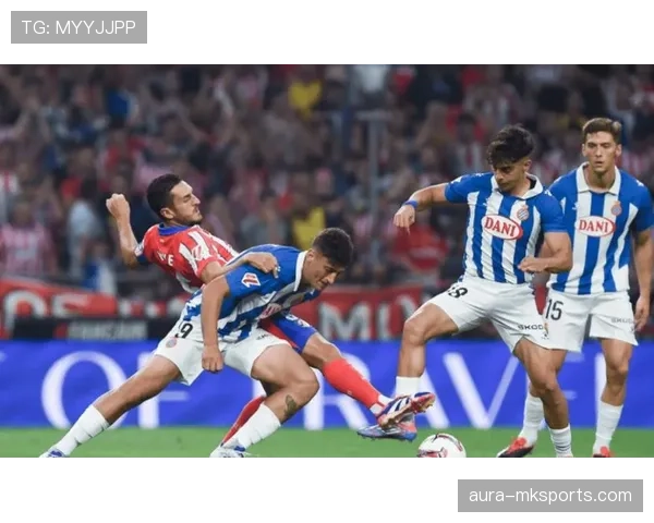 西班牙主场连胜纪录延续，表现稳健备受关注