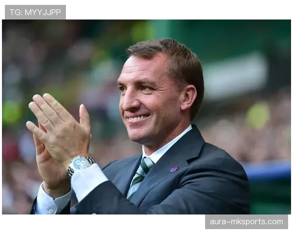 罗杰斯执教理念强调控球与高位逼抢，战术体系持续提升球队竞争力